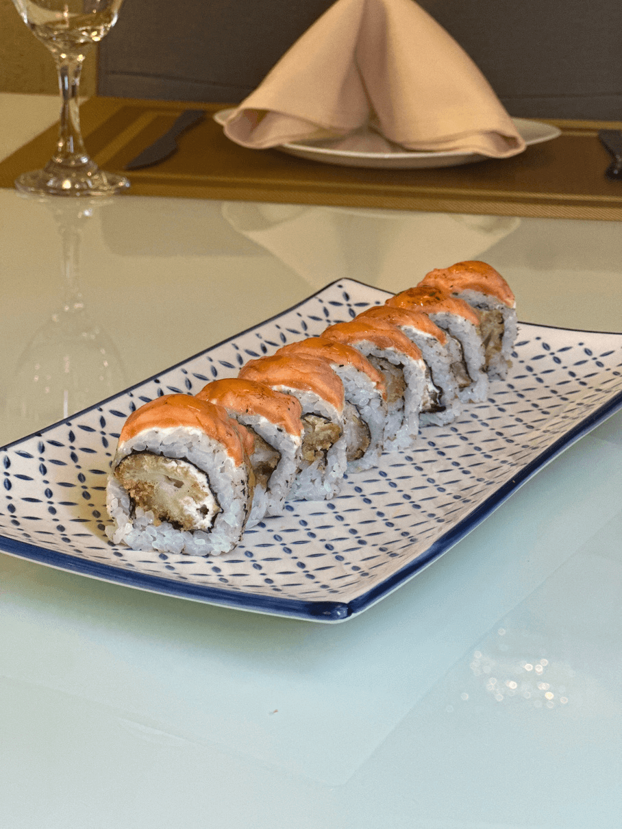 Uramaki ebi salmón