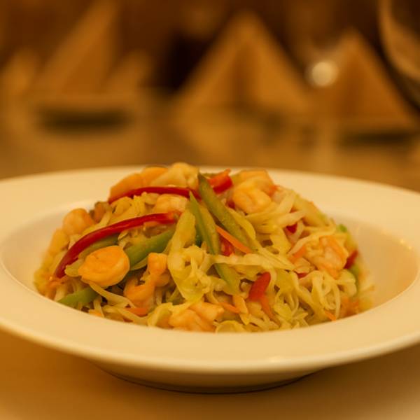 Chop suey de camarones